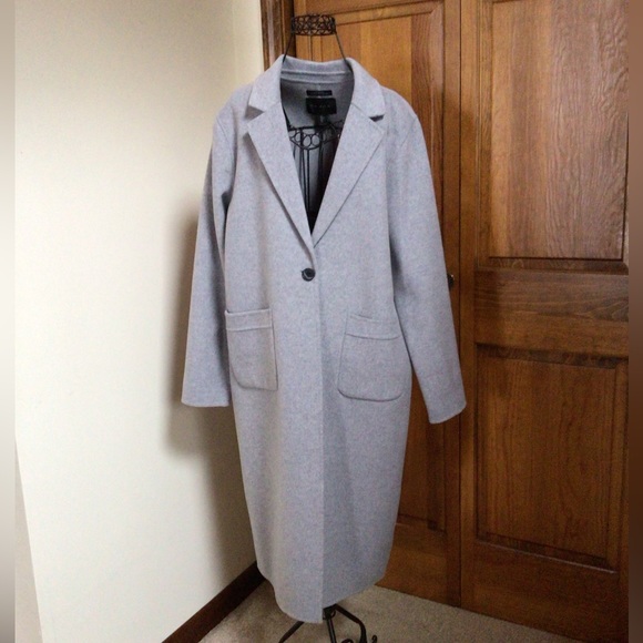 Tahari Grey/Blue wool with cashmere Coat, Size Large, NWTGS - Picture 2 of 5